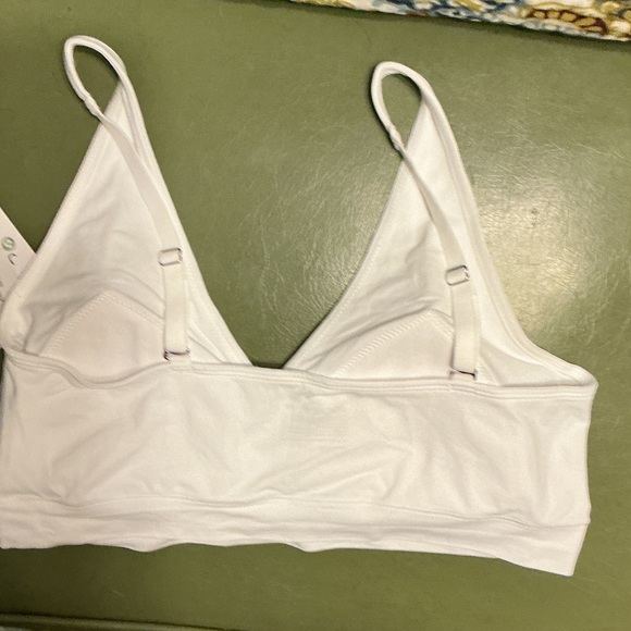 NWT Jockey Women's Soft White Bra - Picture 4 of 4